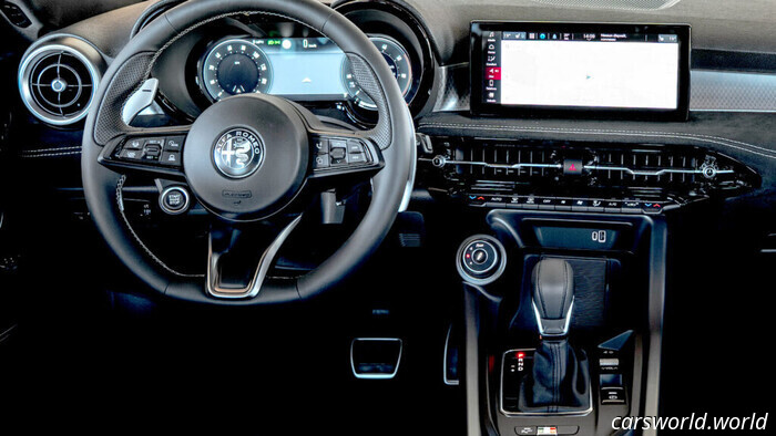 Stellantis dice ai conducenti di azionare il freno di emergenza se il pedale del freno cede su questi SUV | Carscoops